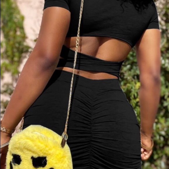 2 pc - TOP & SKIRT - Picture 2 of 3